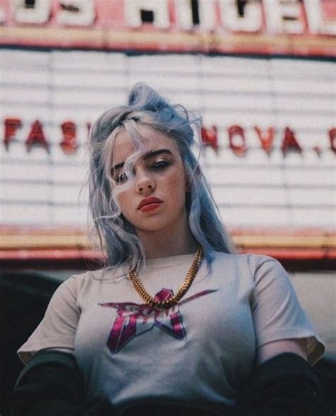 sexy photos of billie eilish